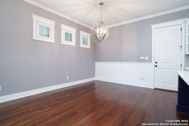 404 E COURTLAND PL, San Antonio, TX 78212