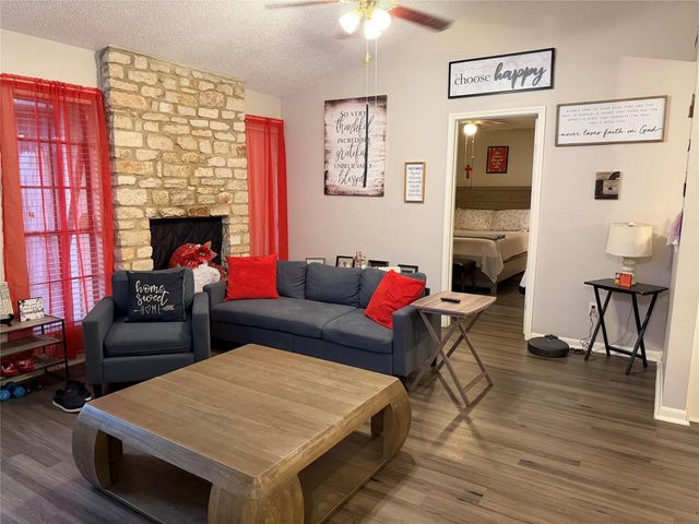 1910 Margalene WAY, Austin, TX 78728