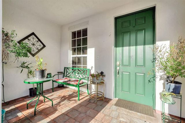 9213 SW 170th Ave, Miami, FL 33196