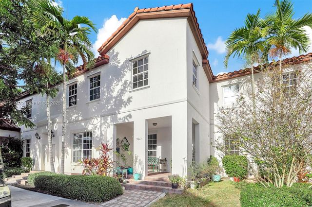 9213 SW 170th Ave, Miami, FL 33196