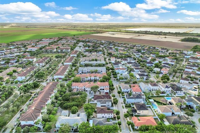 9213 SW 170th Ave, Miami, FL 33196