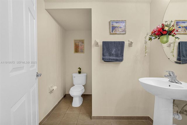 9213 SW 170th Ave, Miami, FL 33196