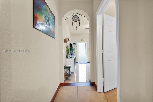 9213 SW 170th Ave, Miami, FL 33196