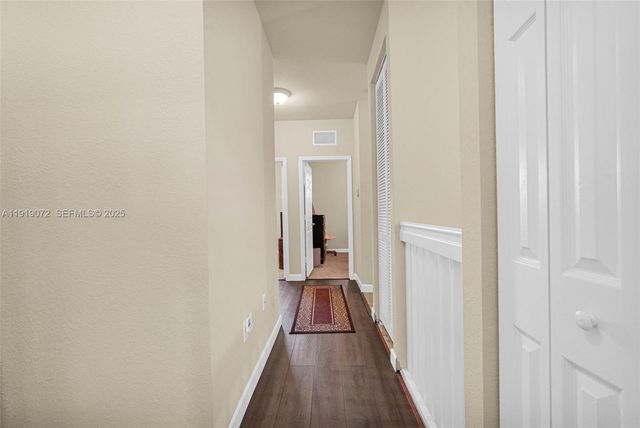 9213 SW 170th Ave, Miami, FL 33196