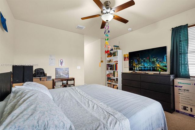 9213 SW 170th Ave, Miami, FL 33196