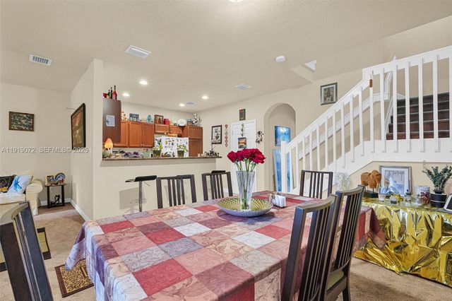 9213 SW 170th Ave, Miami, FL 33196