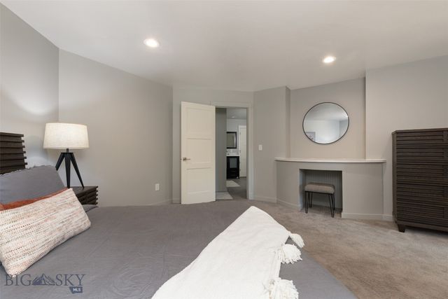 35 Northfork Road, Big Sky, MT 59716