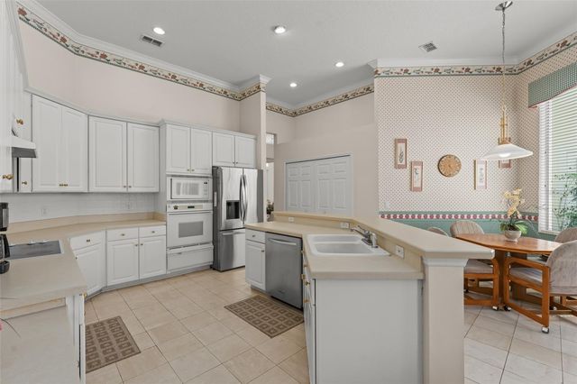 3138 SEIGNEURY DRIVE, Windermere, FL 34786