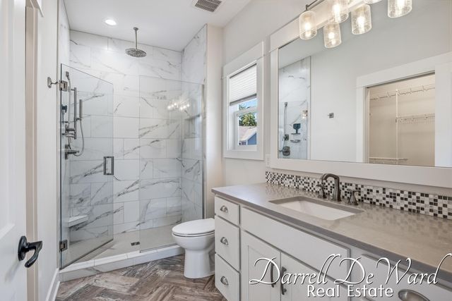885 S Center Park Drive SW, Byron Center, MI 49315