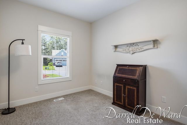 885 S Center Park Drive SW, Byron Center, MI 49315