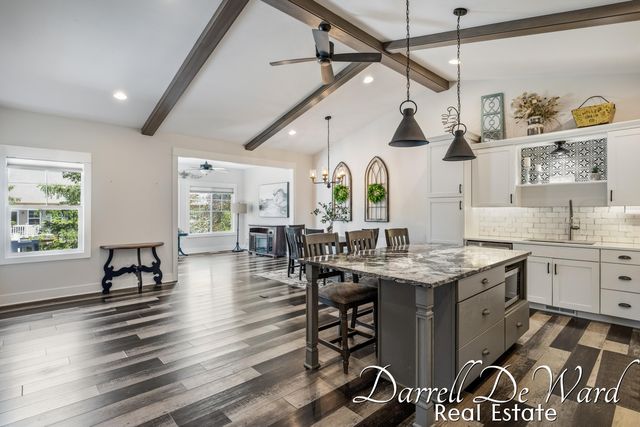 885 S Center Park Drive SW, Byron Center, MI 49315