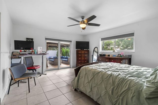 4306 Johnson St, Hollywood, FL 33021