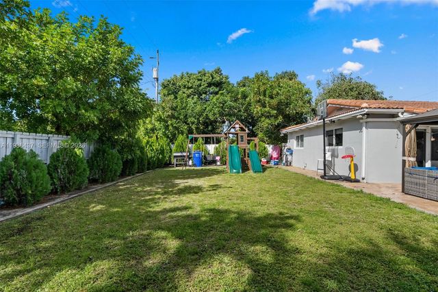 4306 Johnson St, Hollywood, FL 33021