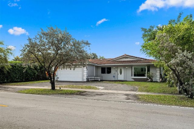 4306 Johnson St, Hollywood, FL 33021