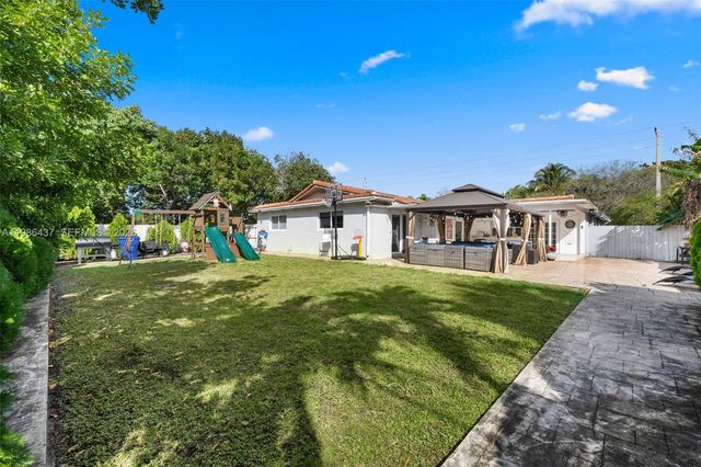 4306 Johnson St, Hollywood, FL 33021