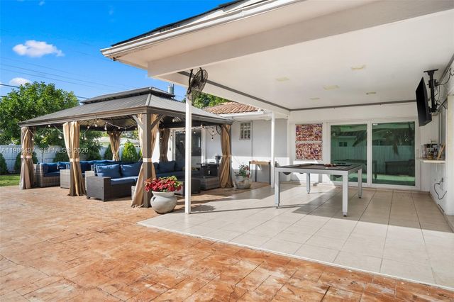 4306 Johnson St, Hollywood, FL 33021