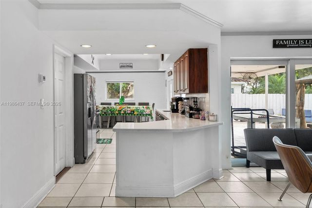 4306 Johnson St, Hollywood, FL 33021