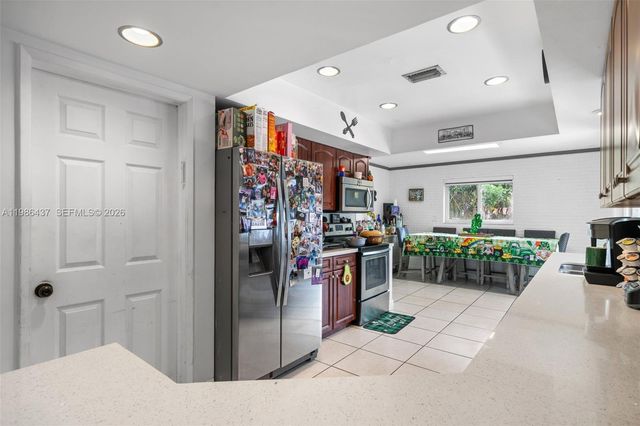 4306 Johnson St, Hollywood, FL 33021