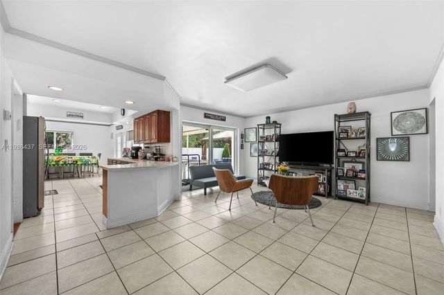 4306 Johnson St, Hollywood, FL 33021