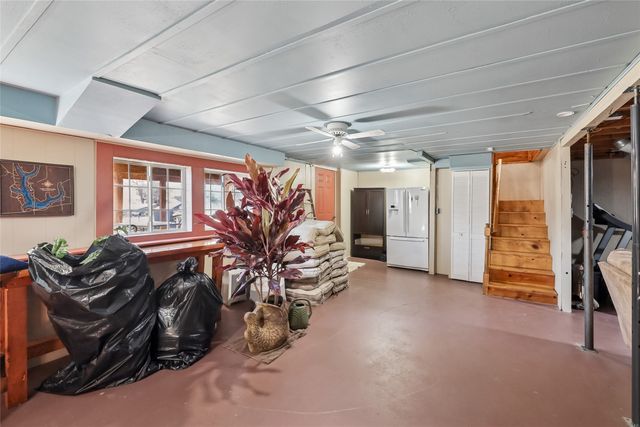 101 Vista Drive, Montezuma, IA 50171