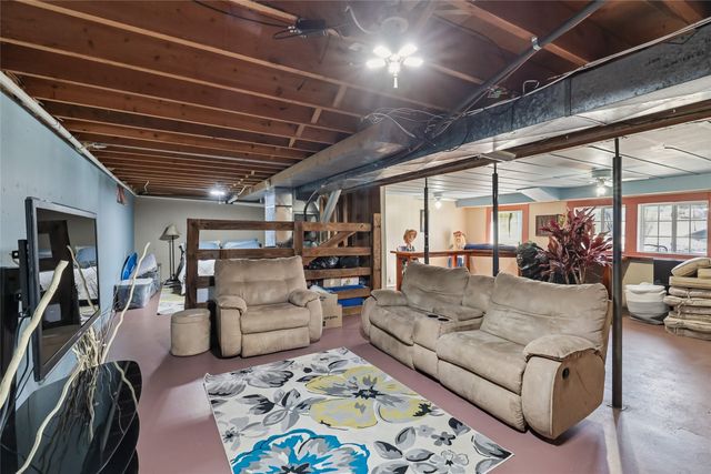 101 Vista Drive, Montezuma, IA 50171