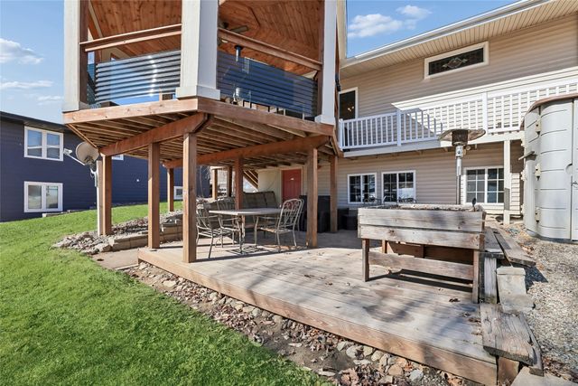 101 Vista Drive, Montezuma, IA 50171