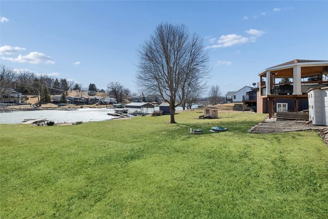 101 Vista Drive, Montezuma, IA 50171