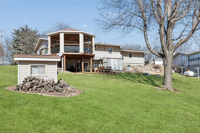 101 Vista Drive, Montezuma, IA 50171