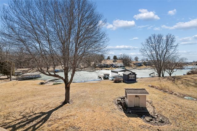 101 Vista Drive, Montezuma, IA 50171