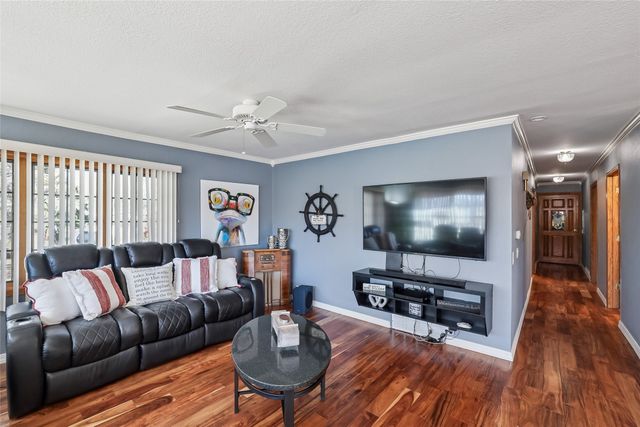 101 Vista Drive, Montezuma, IA 50171