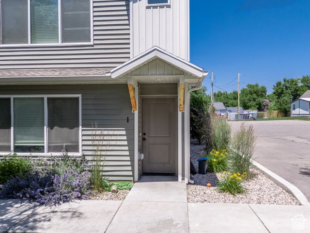 229 N MAIN ST, Smithfield, UT 84335