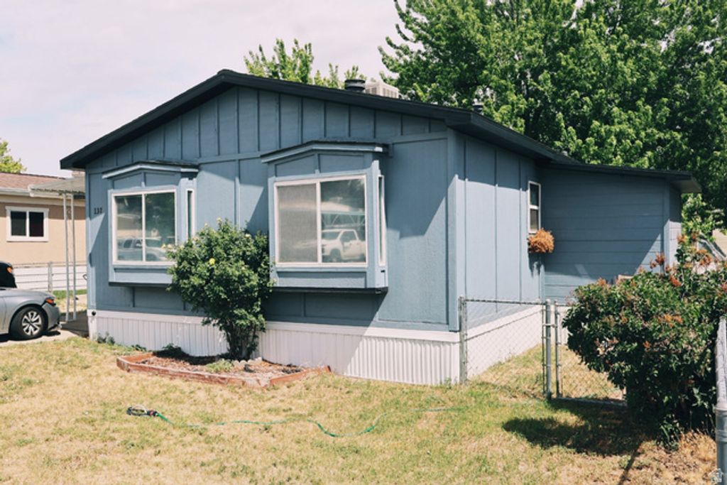 137 8400 S 4000, West Jordan, UT 84088