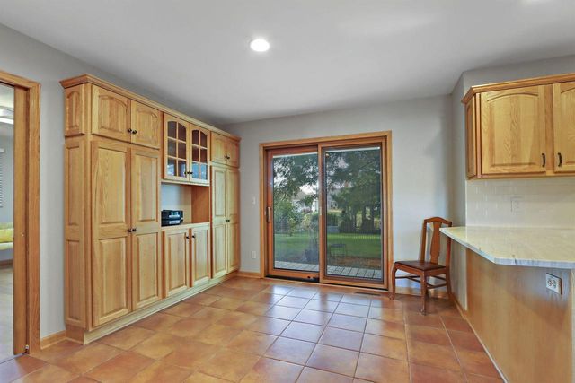 2739 Deer Creek DRIVE, Mount Pleasant, WI 53406