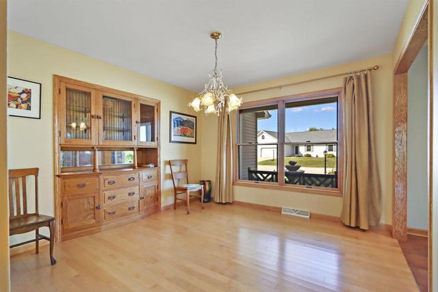 2739 Deer Creek DRIVE, Mount Pleasant, WI 53406