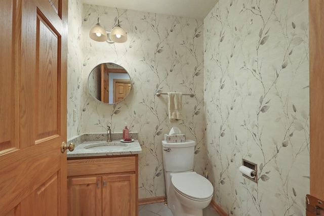 2739 Deer Creek DRIVE, Mount Pleasant, WI 53406