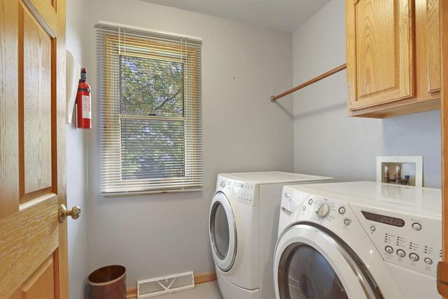 2739 Deer Creek DRIVE, Mount Pleasant, WI 53406