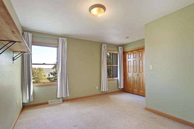 2739 Deer Creek DRIVE, Mount Pleasant, WI 53406