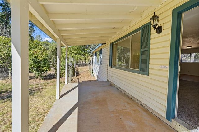 19664 Penn Valley Dr, Penn Valley, CA 95946