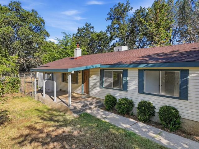 19664 Penn Valley Dr, Penn Valley, CA 95946