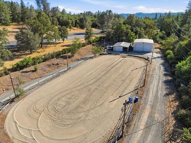 19664 Penn Valley Dr, Penn Valley, CA 95946