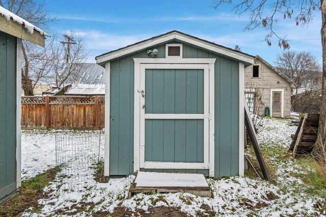 444 W 1st Ave, Colville, WA 99114