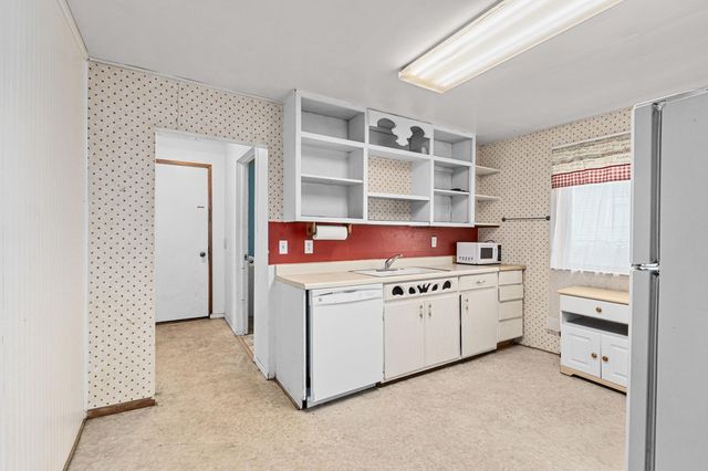 444 W 1st Ave, Colville, WA 99114