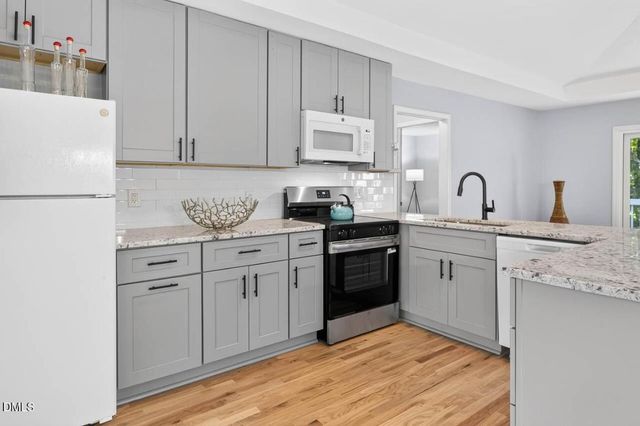 1547 Ephesus Church Road, Chapel Hill, NC 27517