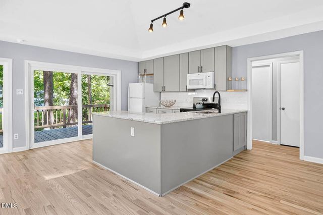 1547 Ephesus Church Road, Chapel Hill, NC 27517