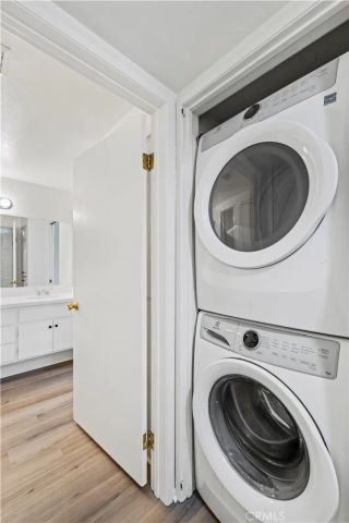 24125 Del Monte Drive 156, Valencia, CA 91355