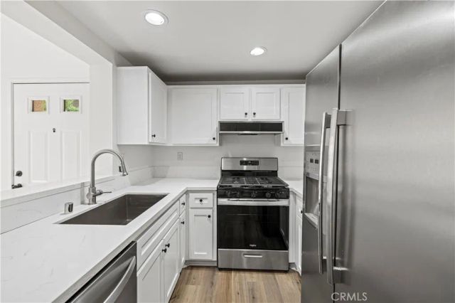 24125 Del Monte Drive 156, Valencia, CA 91355