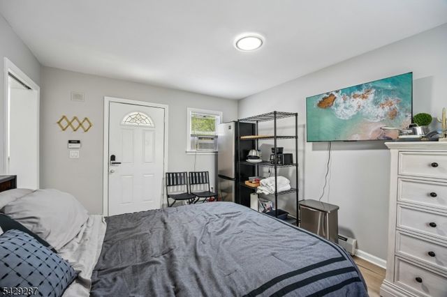181 Orben Dr, Mount Arlington Boro, NJ 07850