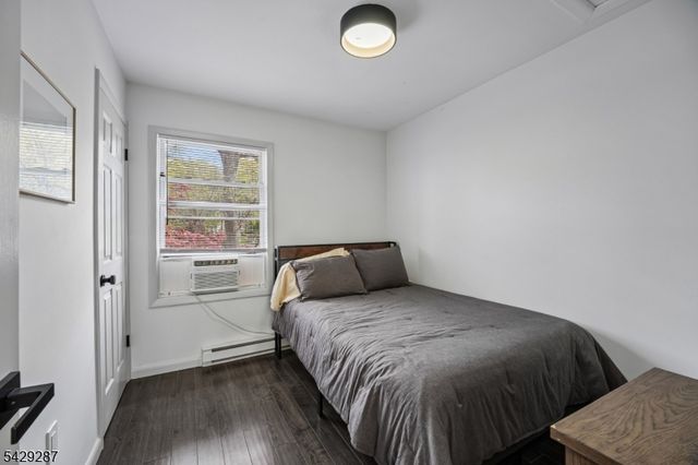 181 Orben Dr, Mount Arlington Boro, NJ 07850