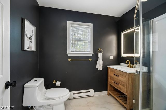 181 Orben Dr, Mount Arlington Boro, NJ 07850