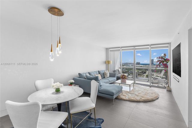 1800 Sunset Harbour Dr 2105, Miami Beach, FL 33139